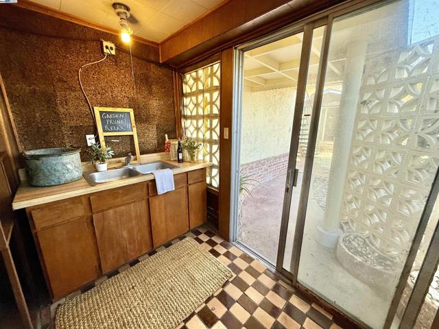 Image 40 of 57 For 574 Lewis Ave