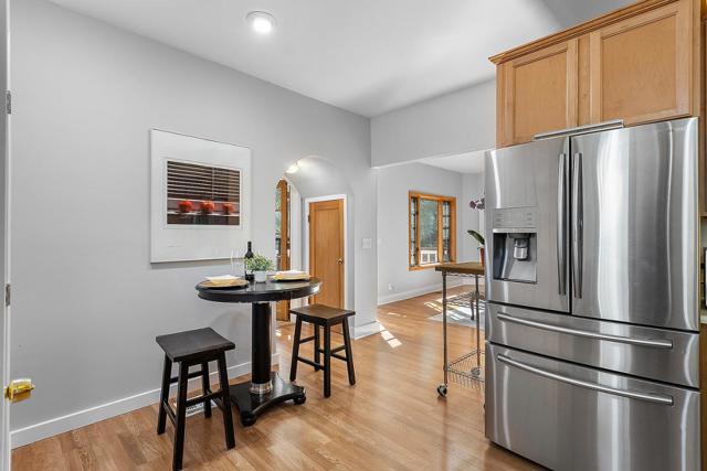 14275 Saratoga Avenue, Saratoga CA: https://media.crmls.org/mediaz/c772814b-638c-4e55-912a-b189038215f5.jpg