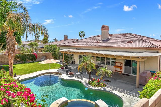 79976 Castille Drive, La Quinta CA: https://media.crmls.org/mediaz/c77440f3-ecb1-45c1-a82f-fad0ec5ad3d9.jpg