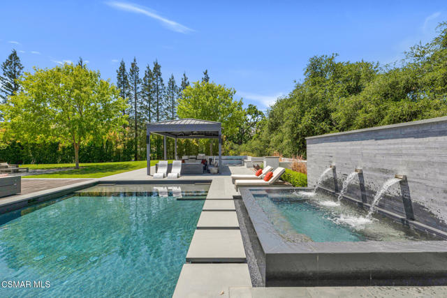 2259 Melford Court, Westlake Village CA: https://media.crmls.org/mediaz/c7744eb7-56b8-448b-9117-46f96c4fd514.jpg