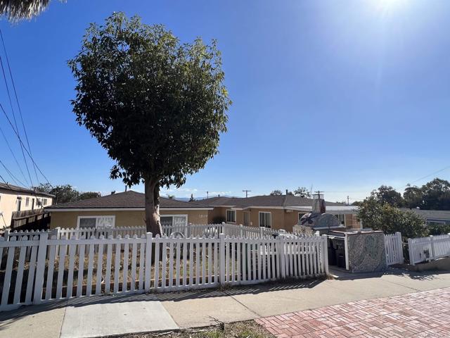 1819 Felton St, San Diego, California 92102, ,Multi-Family,For Sale,Felton St,250018205SD