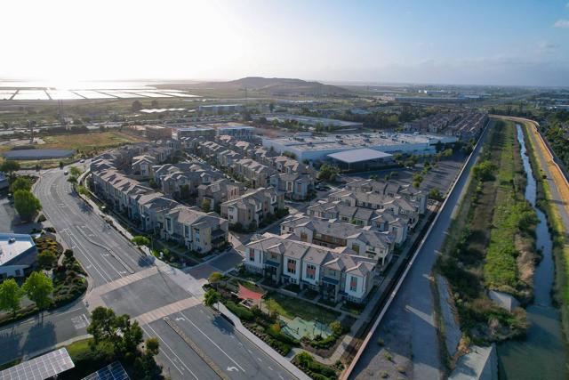 1312 Milkweed Street, Milpitas CA: https://media.crmls.org/mediaz/c77803f3-747c-4955-8e18-427c385052af.jpg