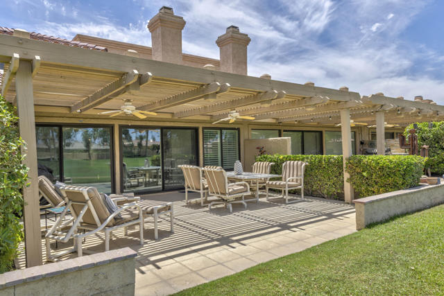 Image 31 of 45 For 77704 Woodhaven Drive