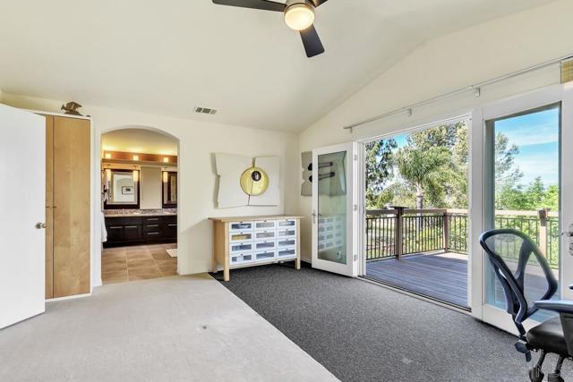 43054 Manchester Ct, Temecula CA: https://media.crmls.org/mediaz/c779fe73-a2e1-49ea-a89b-3c869bd7c010.jpg