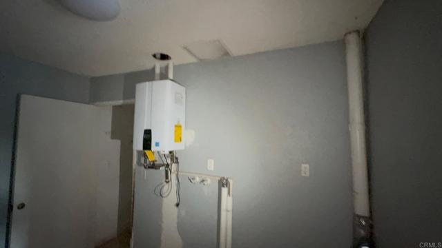 Detail Gallery Image 28 of 36 For 16430 Everetts Way, Riverside,  CA 92504 - 4 Beds | 2/1 Baths