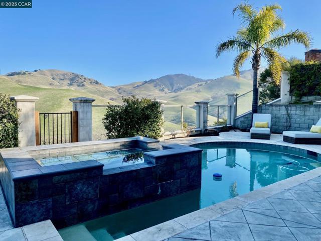 Image 32 of 59 For 1021 Pebble Beach Dr