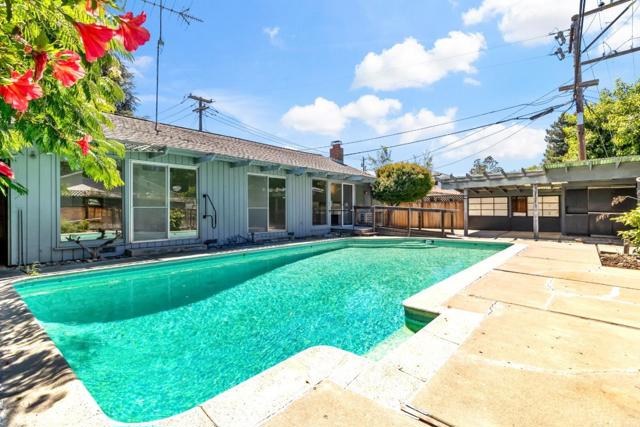 100 Eldora Drive, Mountain View CA: https://media.crmls.org/mediaz/c77c8ffa-7f00-4343-9d74-d0e0bdb24a0a.jpg
