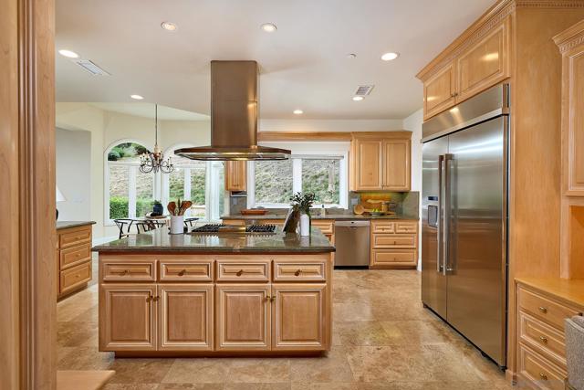 MLS #250039387SD image #16