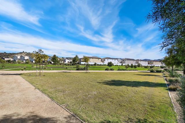 13410 Pasture Ct, Valley Center CA: https://media.crmls.org/mediaz/c77d96aa-bfc0-4410-91c6-8cb329321de1.jpg
