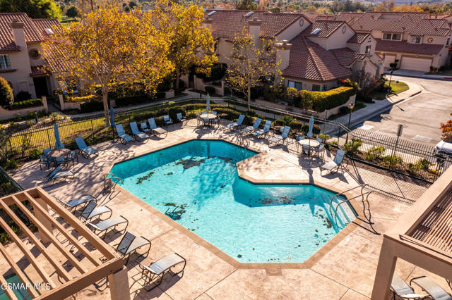 384 Country Club Dr Simi Valley-37