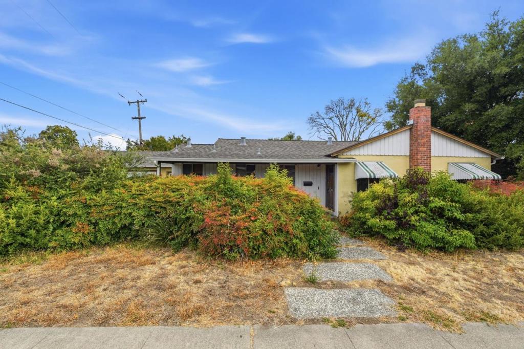 208 Kamson Way
