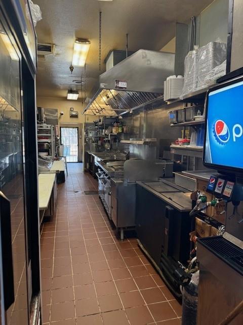 864 864 Southampton, Benicia CA: https://media.crmls.org/mediaz/c77f4bb7-bd1e-41f1-9e3b-6b939742a219.jpg