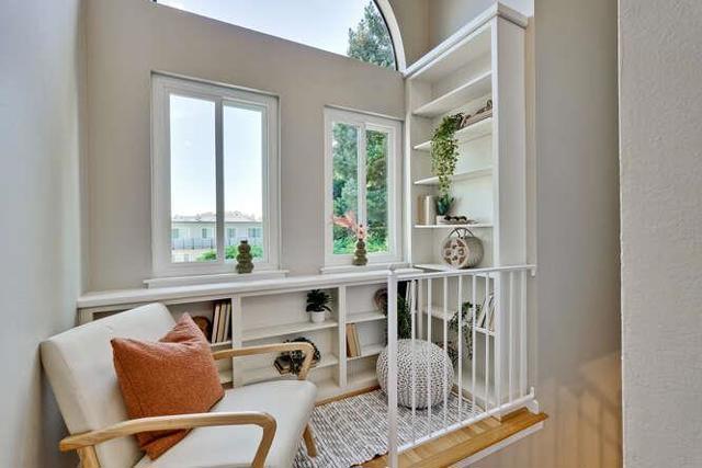 269 Bush Street, Mountain View CA: https://media.crmls.org/mediaz/c77f55e9-ad19-4d8a-a179-d702b5d5fea5.jpg