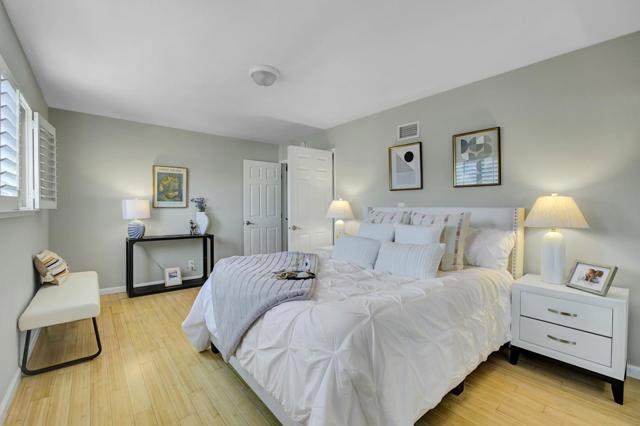 Image 4 of 29 For 1832 Loch Ness Way