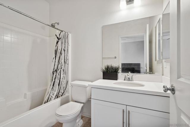 219 Antoni Gln, Escondido CA: https://media.crmls.org/mediaz/c77fddb6-c6c2-42da-8a8c-376b4e3a69c9.jpg