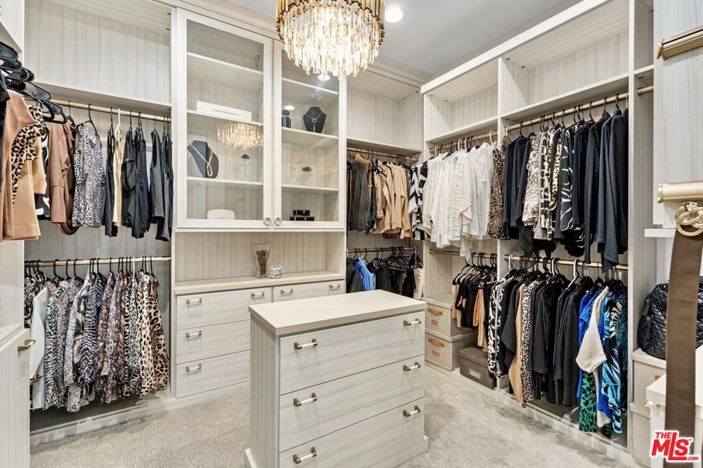 MLS #25619353 image #25