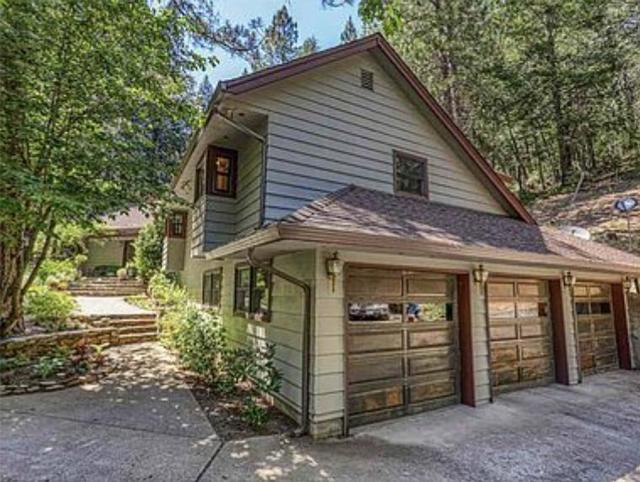 21791 Highway 49, Downieville CA: https://media.crmls.org/mediaz/c7804d4d-bce0-4e8d-9b65-47008da5b224.jpg