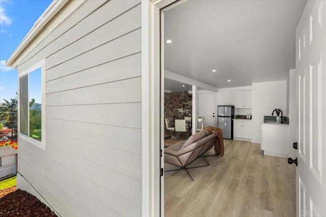 874 Hacienda Drive, El Cajon CA: https://media.crmls.org/mediaz/c7807d6a-c6f5-410e-8ab1-de2bc5aa941b.jpg