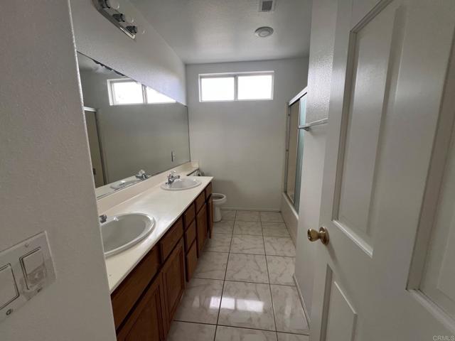 Detail Gallery Image 10 of 15 For 9608 Capricorn Way, San Diego,  CA 92126 - 4 Beds | 2/1 Baths