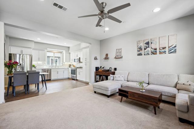 219 Antoni Gln, Escondido CA: https://media.crmls.org/mediaz/c782cdf6-78e0-4863-bbfd-e1d2ee068f77.jpg
