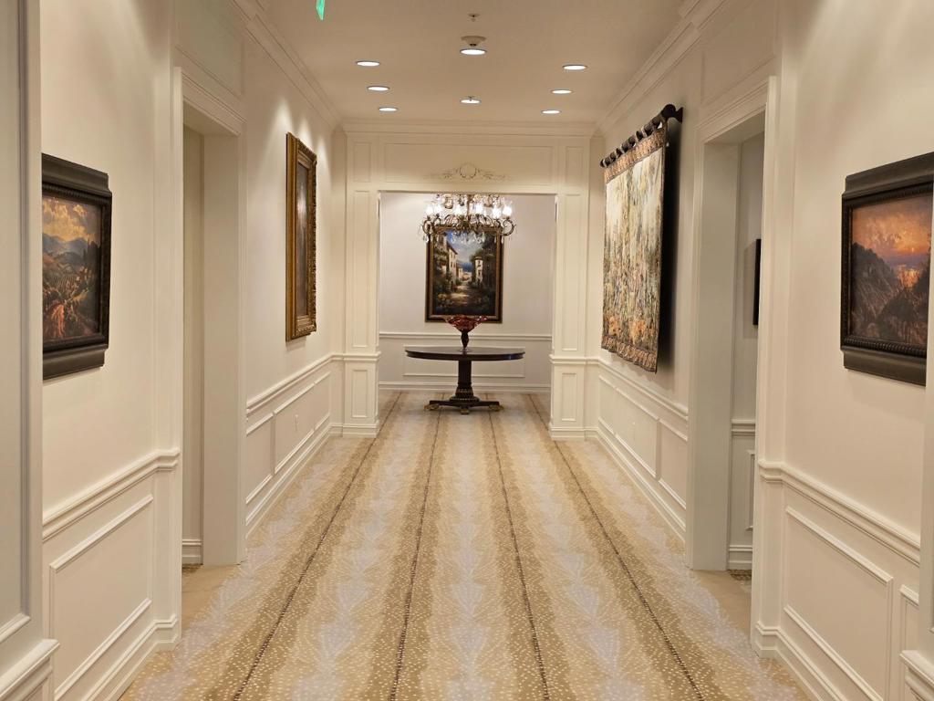 https://media.crmls.org/mediaz/c7831805-9769-49ce-8c79-c1c41da0c590.jpg?preset=X-Large