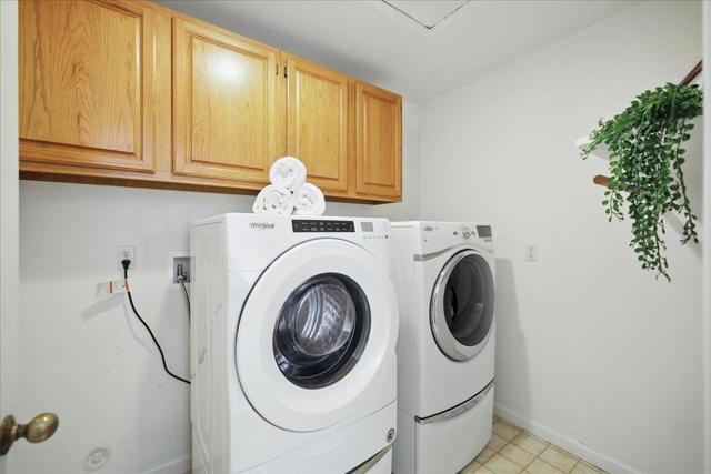 20486 Pierce Road, Saratoga CA: https://media.crmls.org/mediaz/c78385ff-109a-436b-a94d-3e2350de539b.jpg