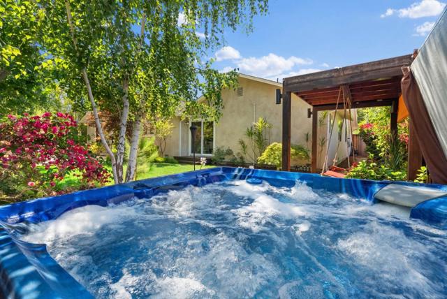 1271 Petersen Court, Los Altos CA: https://media.crmls.org/mediaz/c783979f-582d-4876-8eab-f0c0be03a07d.jpg