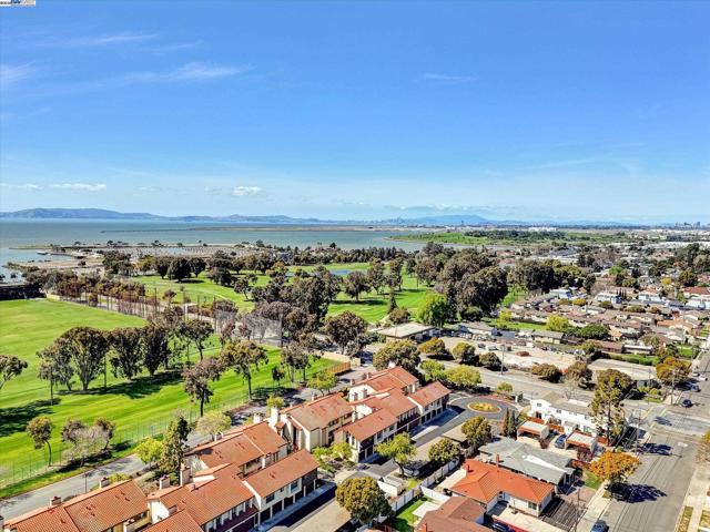 2513 Galleon Place, San Leandro CA: https://media.crmls.org/mediaz/c783d81e-b5f5-40c5-834b-d7df5418b01b.jpg