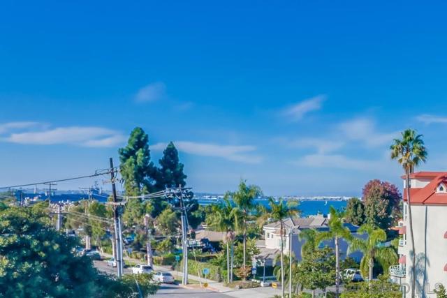1016 1st St, Coronado CA: https://media.crmls.org/mediaz/c7840e94-687f-47ec-adb4-20604615e0a0.jpg