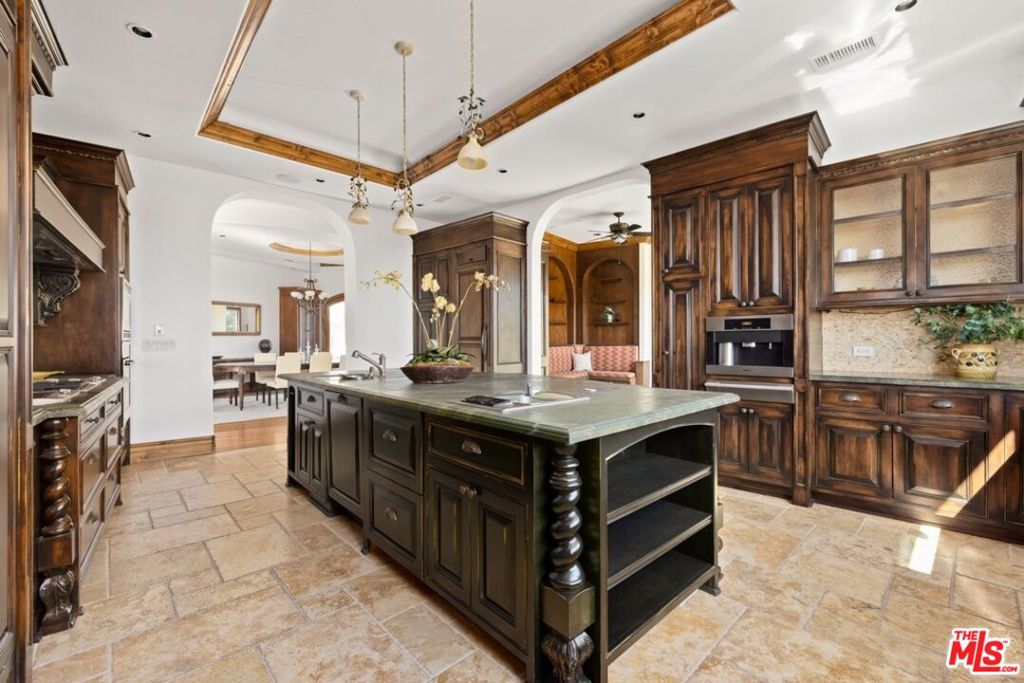MLS #26848845 image #35