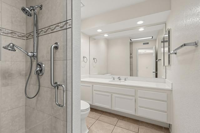 177 Winterhaven Circle, Palm Desert, CA 92260