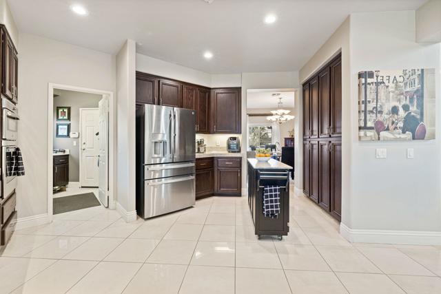 80055 Jasper Park Avenue, Indio CA: https://media.crmls.org/mediaz/c7868678-9e8a-46dc-b12c-20242133469e.jpg