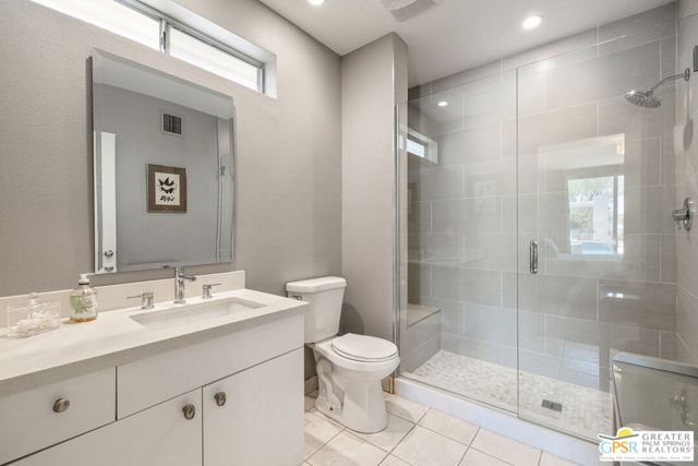 2130 S Toledo Avenue, Palm Springs CA: https://media.crmls.org/mediaz/c7868b43-020e-4f82-bc96-b26307a677d2.jpg
