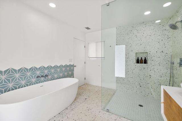 Image 33 of 63 For 2290 Bobolink Lane