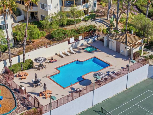 Detail Gallery Image 27 of 31 For 3455 Paseo De Alicia #14,  Oceanside,  CA 92056 - 1 Beds | 1 Baths