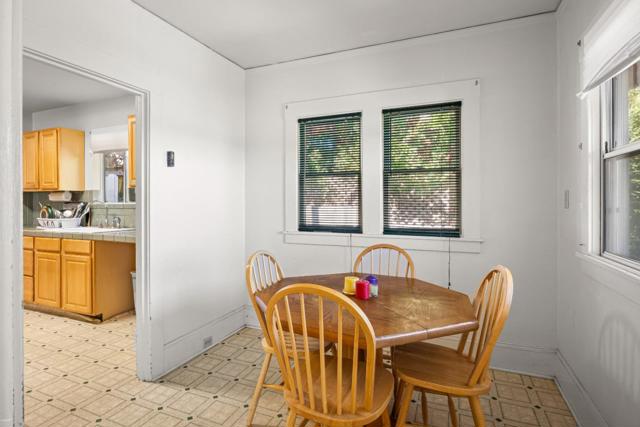 3121 Monticello Avenue, Oakland CA: https://media.crmls.org/mediaz/c788eba9-5159-4085-ac28-6593b6f89816.jpg