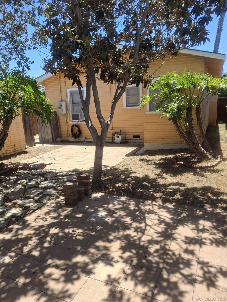 3632 Dwight Street - photo 6