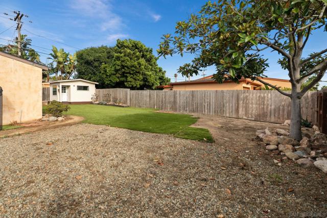 4407 Dakota Drive, San Diego CA: https://media.crmls.org/mediaz/c78c833c-57c7-453e-9bc3-a5e8afce2f42.jpg