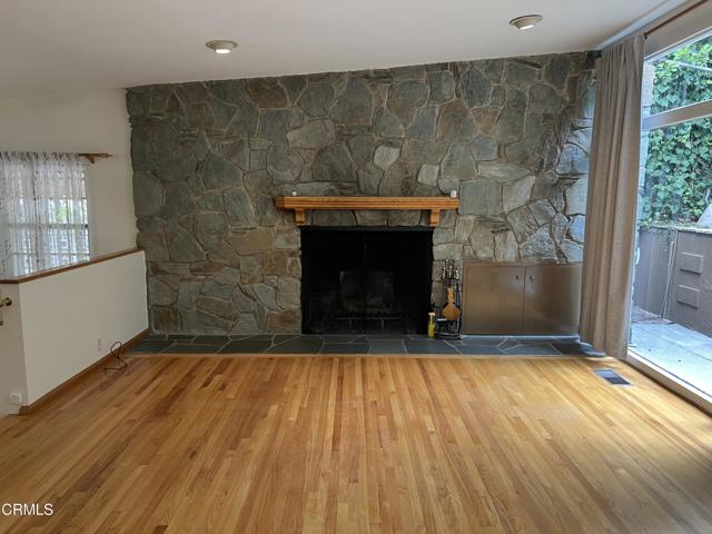 5414 Palm Drive, La Canada Flintridge CA: https://media.crmls.org/mediaz/c78d6b7e-1ac0-4235-aef6-765c1a95736a.jpg