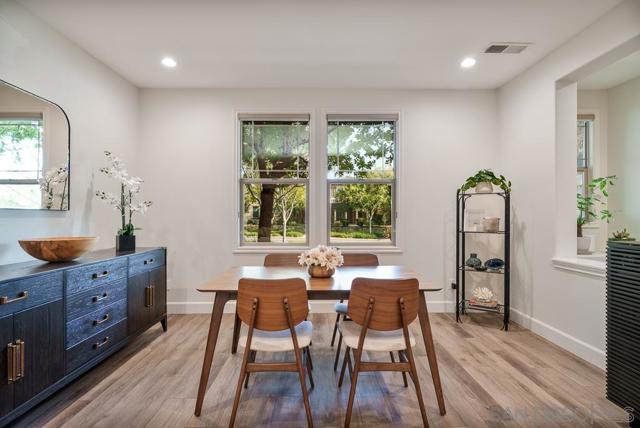 15820 Paseo Del Sur, San Diego CA: https://media.crmls.org/mediaz/c78d9153-3a21-4350-9b05-3b76d06d2c0a.jpg