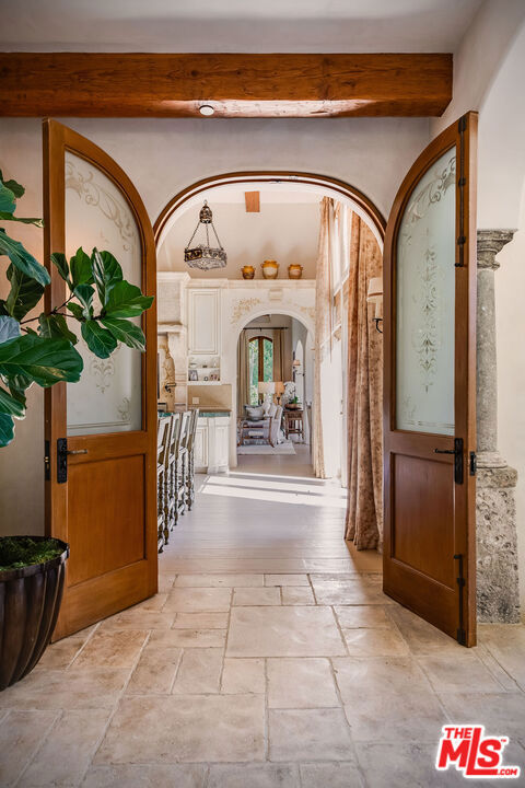 Image 25 of 49 For 1550 Amalfi Drive