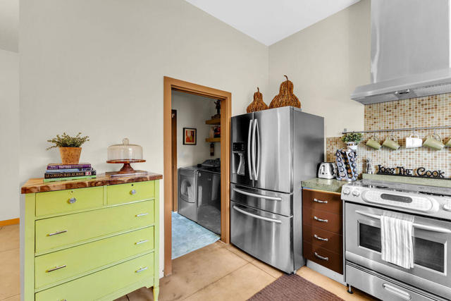 53945 Eisenhower Drive, La Quinta CA: https://media.crmls.org/mediaz/c78e2e52-bac3-44ef-8719-41eee436d63e.jpg