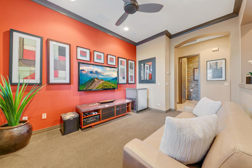 MLS #219139572DA image #13