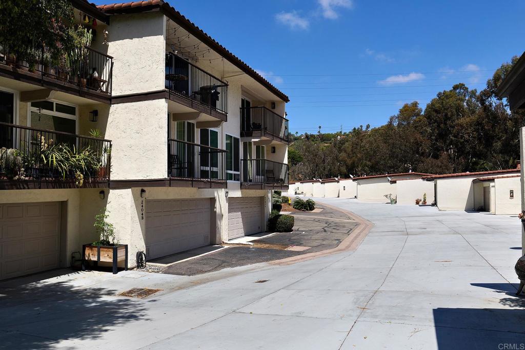 2412 Altisma Way - photo 3