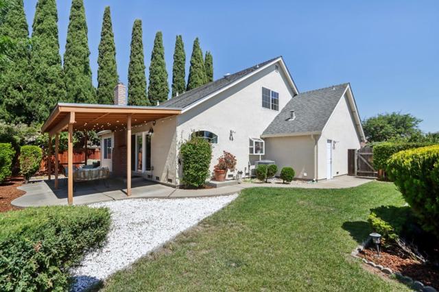 3043 Crater Lane, San Jose CA: https://media.crmls.org/mediaz/c792a636-801d-470a-9fdc-d6af97998d26.jpg
