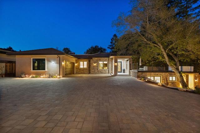 18061 Saratoga Los Gatos Road, Monte Sereno CA: https://media.crmls.org/mediaz/c79406cc-c836-4de4-9b7e-c3d6d2dc54bf.jpg