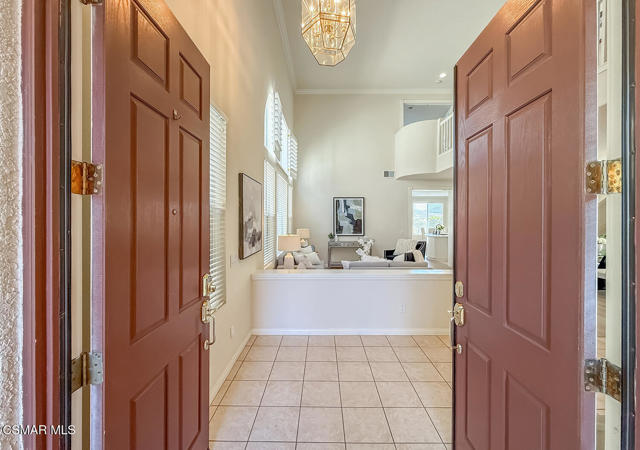 3030 Hollycrest Avenue, Thousand Oaks CA: https://media.crmls.org/mediaz/c794b35e-7e90-4b2d-8841-5c9015320f3d.jpg