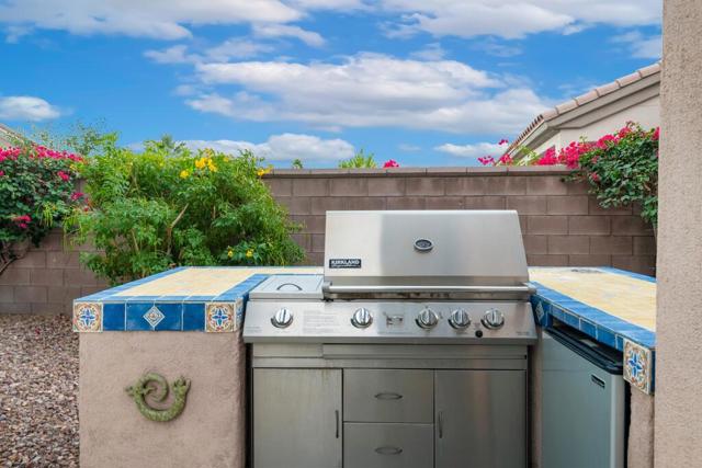 35370 Flute Avenue, Palm Desert CA: https://media.crmls.org/mediaz/c794cd17-0ba7-48a8-bb22-a18eb5e4c6ab.jpg