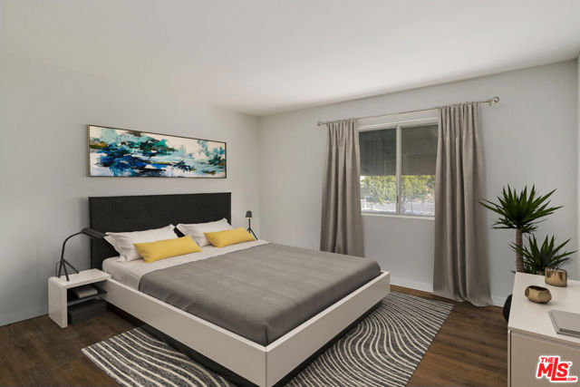 1342 HARVARD Street, Santa Monica CA: https://media.crmls.org/mediaz/c79603f9-016a-4a50-8c17-05cd35ce4af6.jpg