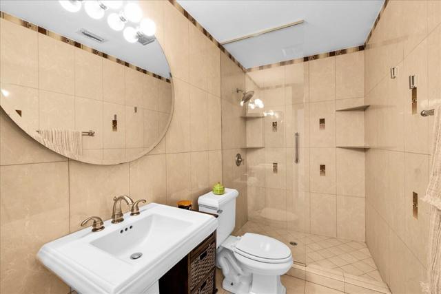 68035 Valley Vista Drive, Cathedral City CA: https://media.crmls.org/mediaz/c796b3d7-aa0d-4326-9e51-33dc87391554.jpg